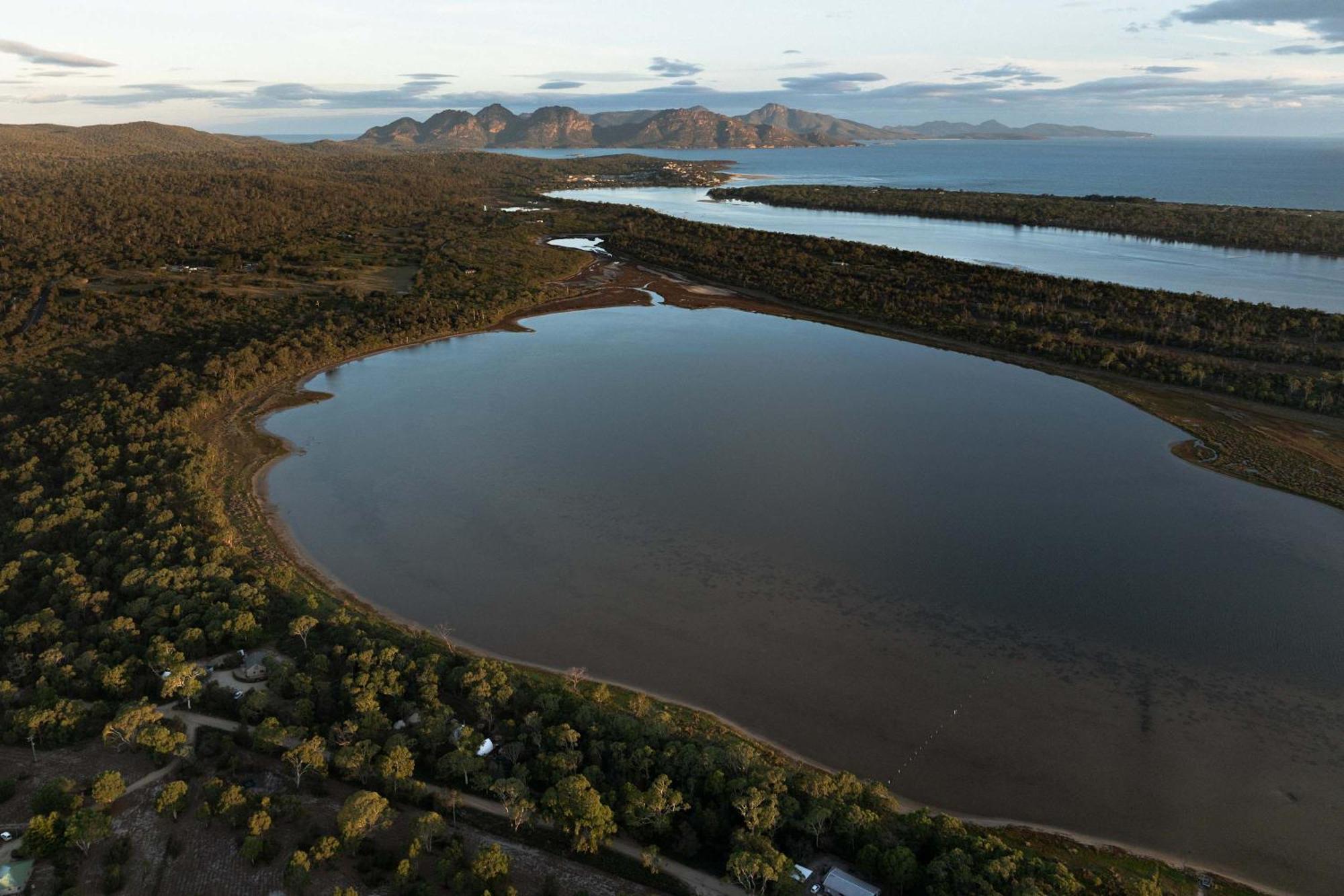 Numie - Freycinet Peninsula - Glamping - Heated - Waterfront Hotel Coles Bay Eksteriør billede